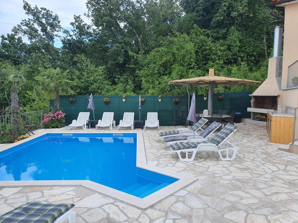 Apartments Kroatien Lovran Exterior photo